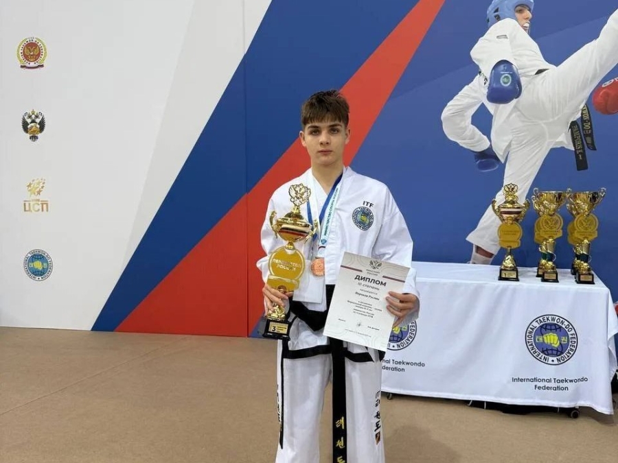 Спортсмен из Кошехабльского района стал бронзовым призером первенства России по тхэквондо